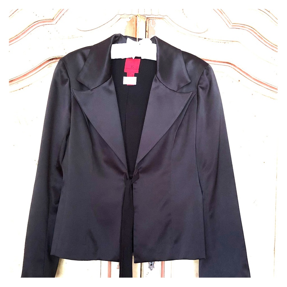 Js Collections Satin Tuxedo Jacket W Chiffon Tie - image 1